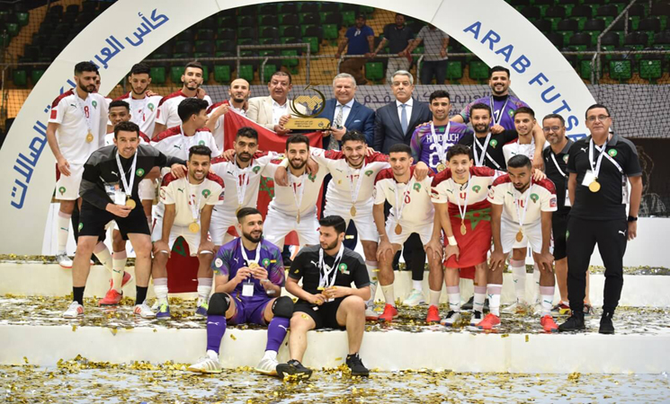 حفل استقبال على شرف المنتخب الوطني لكرة القدم داخل القاعة المتوج بلقب النسخة السادسة من بطولة كأس العرب
